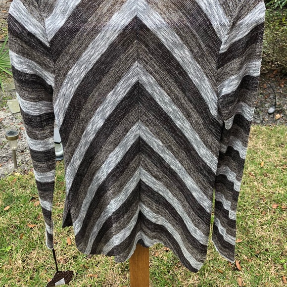 NWT Knox Rose size XS long sleeve loose bottom - Picture 4 of 4